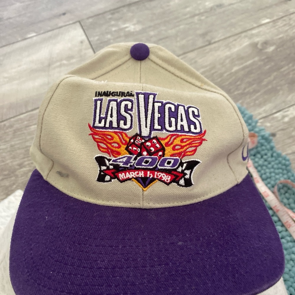 Logo Athletic Beige Cap